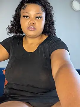 Curveysinaa online show from 3, 10, 2025