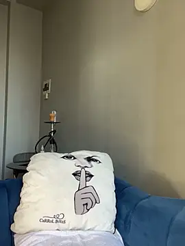 Curveysinaa online show from 26, 2, 2026