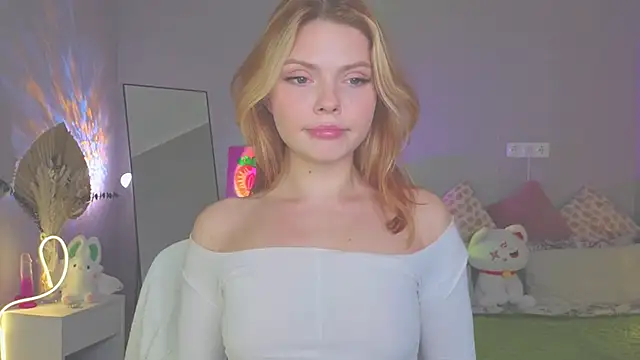 Red  Candy online show from 30, 9, 2025