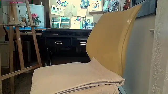 Snapshot of naughtyonbicycle chatting on 6, 7, 2026 naughtyonbicycle online show from 6, 7, 2026