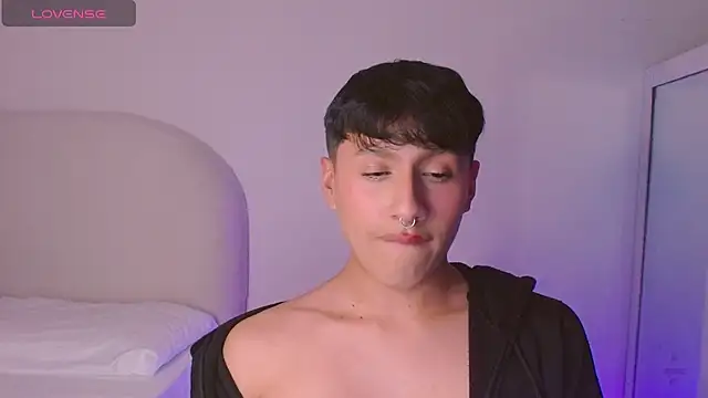 Snapshot of dilan_sp chatting on 7, 3, 2025 dilan sp online show from 7, 3, 2025