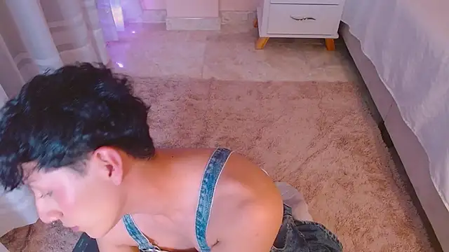 Snapshot of dilan_sp chatting on 22, 10, 2025 dilan sp online show from 22, 10, 2025