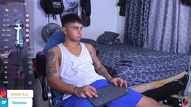 Snapshot of cJuan111 chatting on 19, 9, 2025 cJuan111 online show from 19, 9, 2025