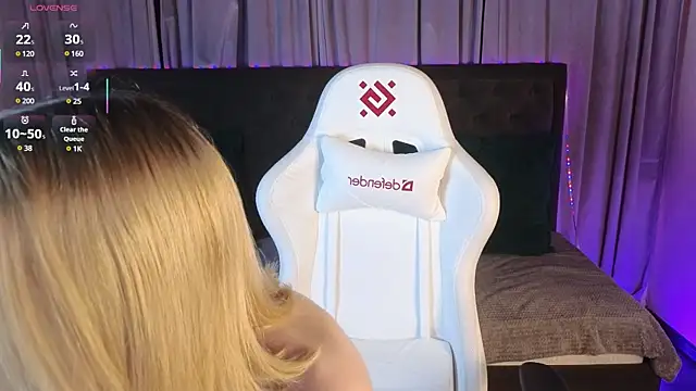 jenny bunny  online show from 17, 3, 2025