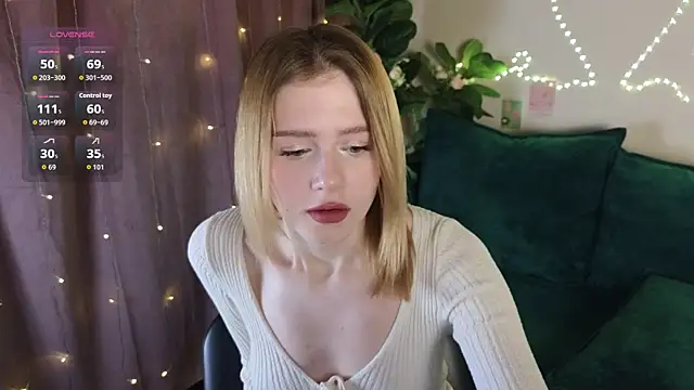 Snapshot of jenny_bunny_ chatting on 10, 1, 2026 jenny bunny online show from 10, 1, 2026