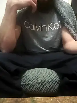 Snapshot of leloupblanc5304 chatting on 3, 1, 2025 leloupblanc5304 online show from 3, 1, 2025