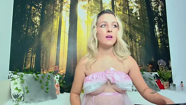 LittleAngelXO online show from 7, 10, 2025