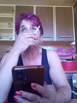 Snapshot of Ely_Elenita chatting on 18, 6, 2026 Ely Elenita online show from 18, 6, 2026