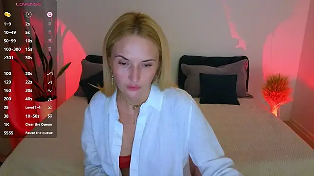 Snapshot of AlisssaRose chatting on 16, 9, 2025 AlisssaRose online show from 16, 9, 2025