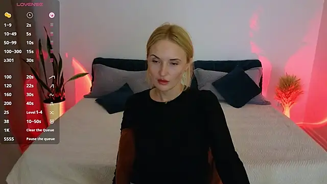 Snapshot of AlisssaRose chatting on 1, 10, 2025 AlisssaRose online show from 1, 10, 2025