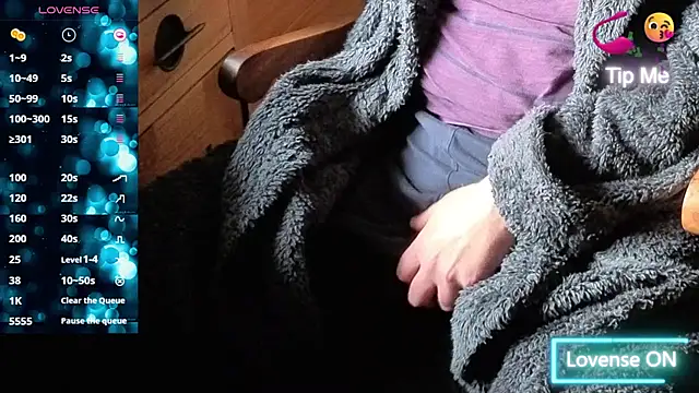 Snapshot of Adamdaddybear chatting on 2, 10, 2025 Adamdaddybear online show from 2, 10, 2025