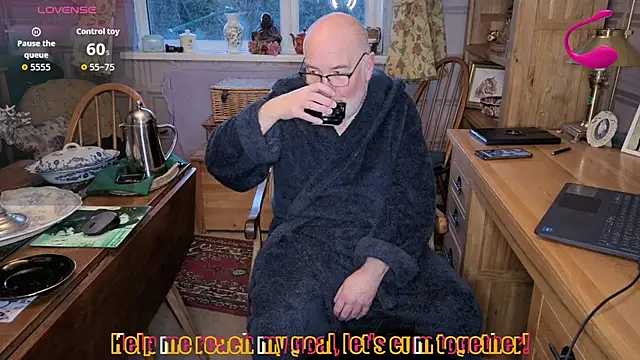 Snapshot of Adamdaddybear chatting on 10, 1, 2026 Adamdaddybear online show from 10, 1, 2026