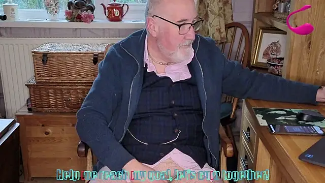 Snapshot of Adamdaddybear chatting on 10, 2, 2026 Adamdaddybear online show from 10, 2, 2026