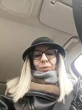 SukyGirl online show from 21, 12, 2024