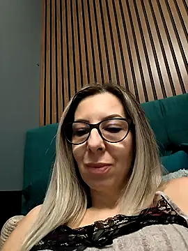 SukyGirl online show from 27, 12, 2024