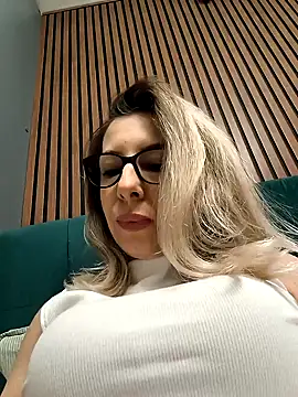 SukyGirl online show from 25, 2, 2025