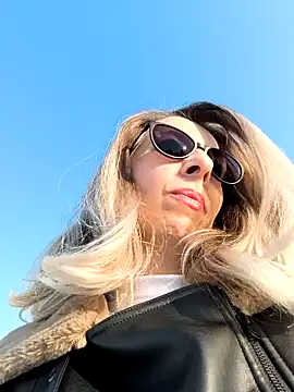 SukyGirl online show from 25, 2, 2025