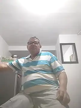 Snapshot of catatunboculion chatting on 13, 1, 2026 catatunboculion online show from 13, 1, 2026