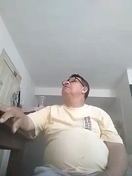 Snapshot of catatunboculion chatting on 3, 2, 2026 catatunboculion online show from 3, 2, 2026