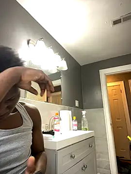 Snapshot of Festivitiesking1 chatting on 7, 11, 2025 Festivitiesking1 online show from 7, 11, 2025