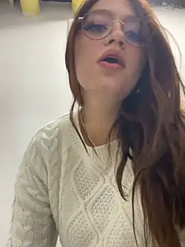 sweet valery21 online show from 28, 2, 2025