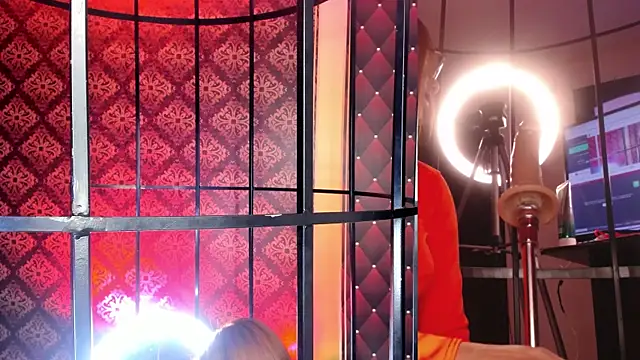 CamilaVegas  online show from 31, 10, 2025