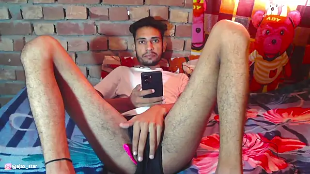 Snapshot of AjaxStar chatting on 4, 10, 2025 AjaxStar online show from 4, 10, 2025