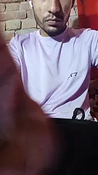 Snapshot of AjaxStar chatting on 19, 10, 2025 AjaxStar online show from 19, 10, 2025