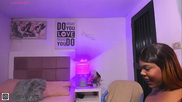 Alexa paytom1 online show from 25, 10, 2025