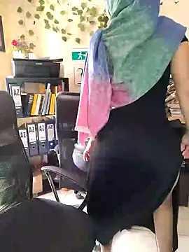 Snapshot of NAJWA-ARAB chatting on 10, 2, 2025 NAJWA-ARAB online show from 10, 2, 2025