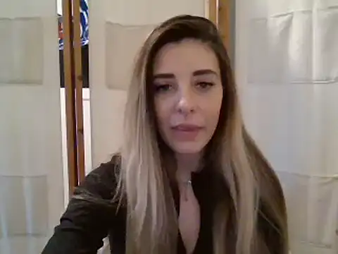 Snapshot of MissBella131 chatting on 9, 1, 2025 MissBella131 online show from 9, 1, 2025