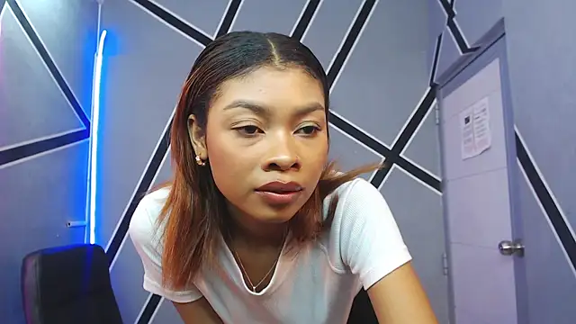 Perla prg online show from 16, 12, 2024