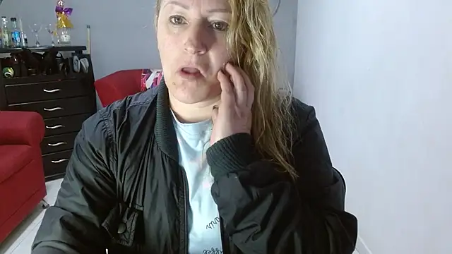 emperabigbootybigass online show from 17, 1, 2025