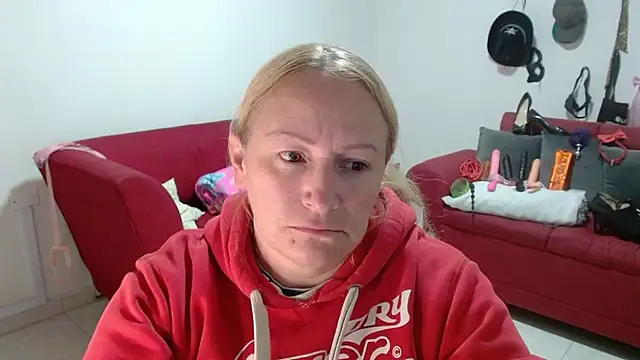 emperabigbootybigass online show from 16, 2, 2026