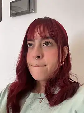 mia bonneett online show from 18, 2, 2026