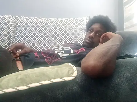 DevinToore online show from 6, 11, 2025