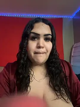 Snapshot of iTrapXXXBACKUP chatting on 12, 1, 2025 iTrapXXXBACKUP online show from 12, 1, 2025