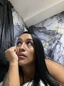 Snapshot of KatalinnaBrown chatting on 6, 2, 2026 KatalinnaBrown online show from 6, 2, 2026