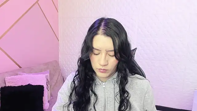 Violetaa diazz online show from 26, 9, 2025