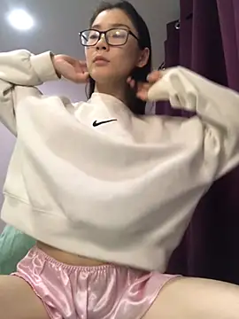 Snapshot of Milka23 chatting on 14, 12, 2024 Milka23 online show from 14, 12, 2024