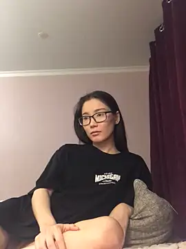 Snapshot of Milka23 chatting on 29, 12, 2024 Milka23 online show from 29, 12, 2024