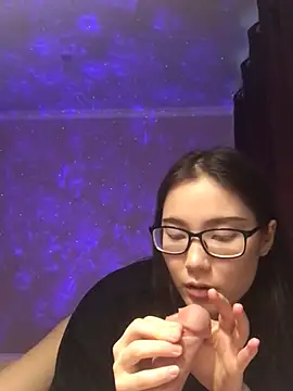 Snapshot of Milka23 chatting on 2, 2, 2025 Milka23 online show from 2, 2, 2025