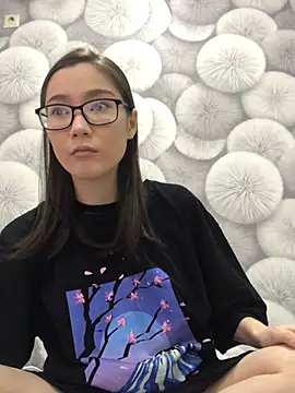 Snapshot of Milka23 chatting on 21, 2, 2025 Milka23 online show from 21, 2, 2025