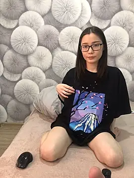 Snapshot of Milka23 chatting on 1, 3, 2025 Milka23 online show from 1, 3, 2025