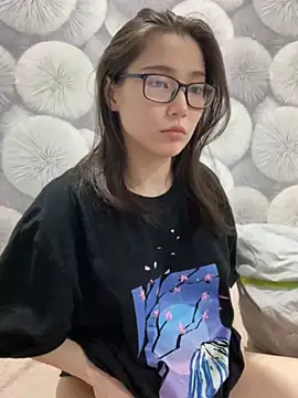 Snapshot of Milka23 chatting on 16, 3, 2025 Milka23 online show from 16, 3, 2025