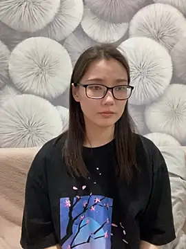 Snapshot of Milka23 chatting on 22, 3, 2025 Milka23 online show from 22, 3, 2025