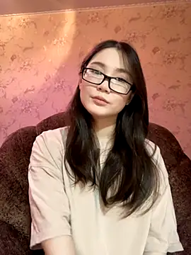 Snapshot of Milka23 chatting on 19, 10, 2025 Milka23 online show from 19, 10, 2025