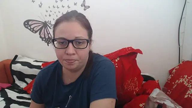 LadyHellene online show from 25, 2, 2025