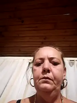 Kimmyb777 online show from 12, 6, 2026