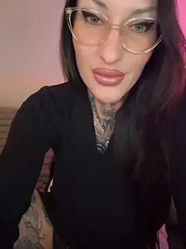 MeganWitch online show from 14, 5, 2026